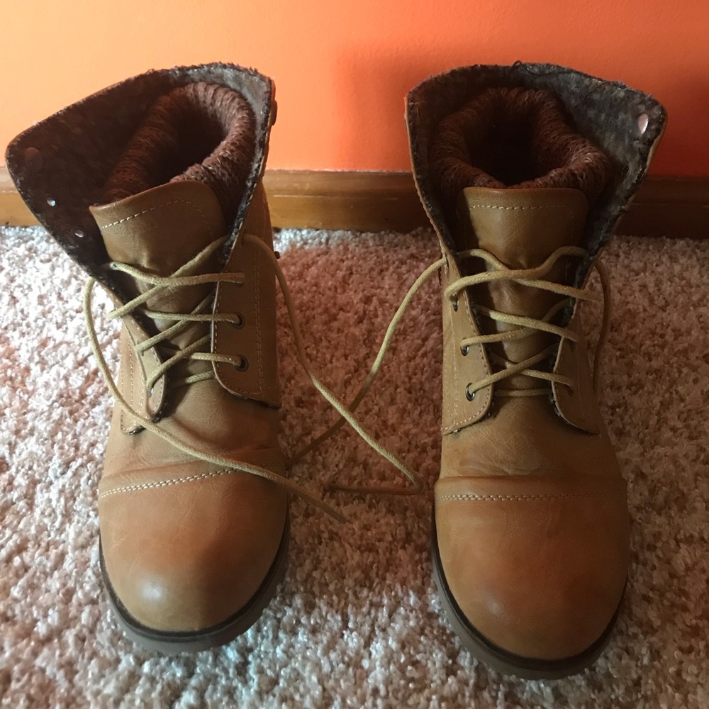 Brown boots